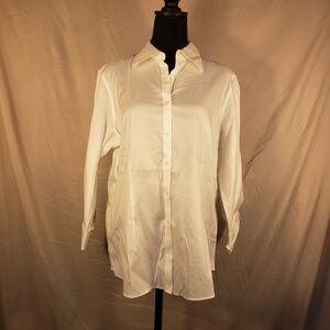 Classic Kirkland White Women's Shirt - L 12/14